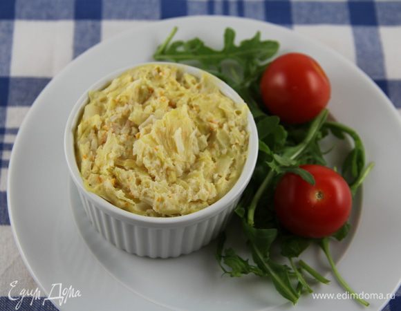 Подаем теплыми, например, с зеленым или овощным салатом. Приятного аппетита))