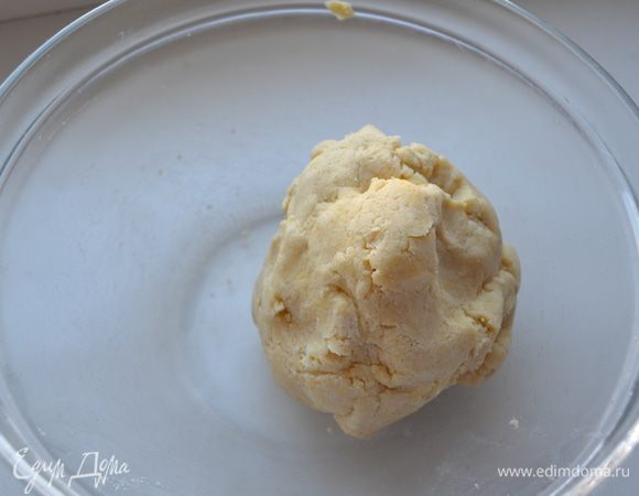 Тесто отправляем на 30 минут в холодильник.