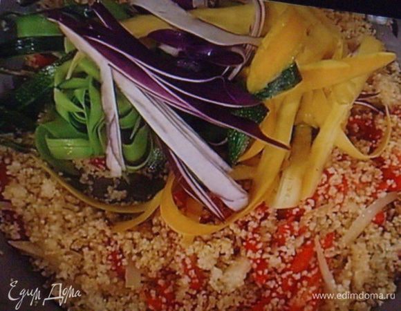 Т. к. овощи нарезаны тонко, время их приготовления составит не более 5 мин.