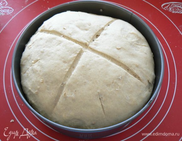 затем хлеб обомните,положите на расстойку на 1час,перед посадкой в духовку сделайте надрезы