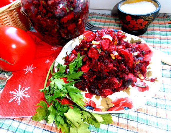 Витаминный салатик готов!!!