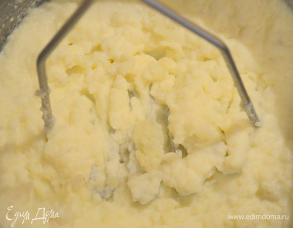 картофель смять в пюре