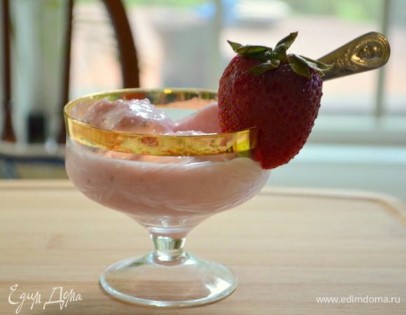 Подаем с ягодами по желанию. Приятного аппетита.