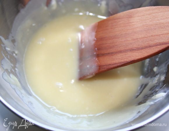 Можно добавить немного сливок, что я и сделала (2 столовые ложки). 