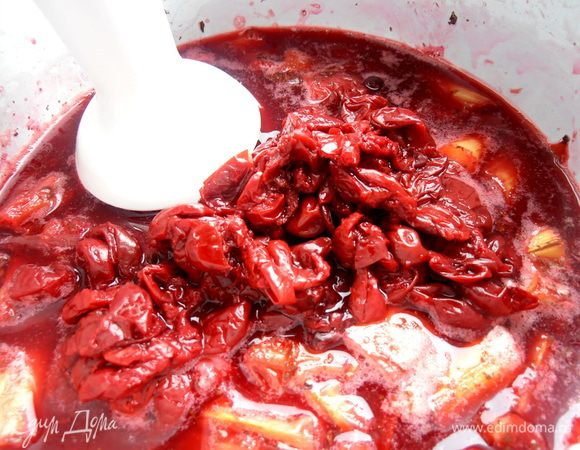 Добавить вишню без косточек!