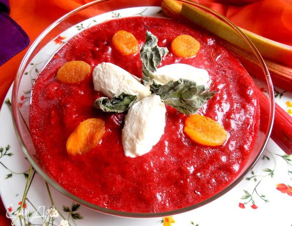 Украшаем листиками мяты и курагой по желанию...