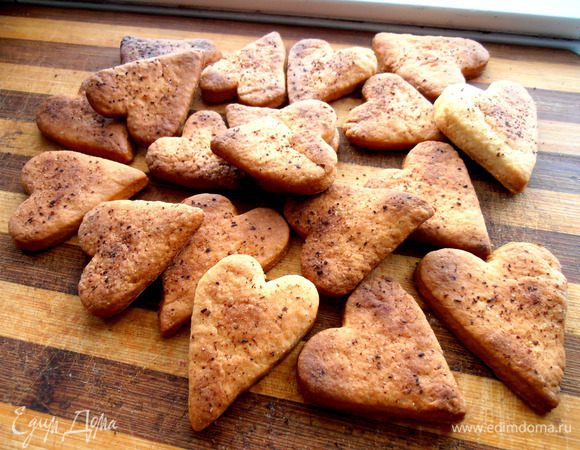 Выпекаем минут 10 до золотистого состояния.