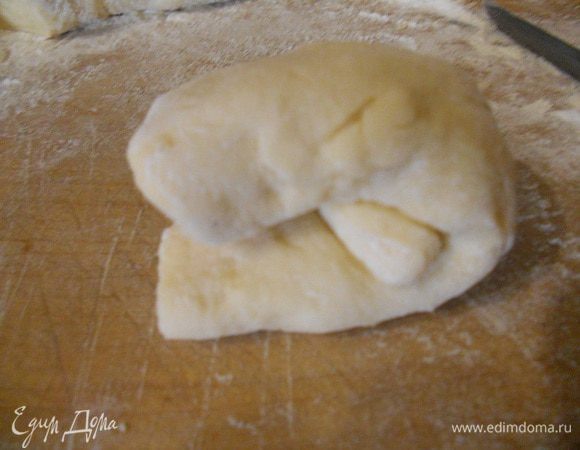 Рулетик сложить пополам.