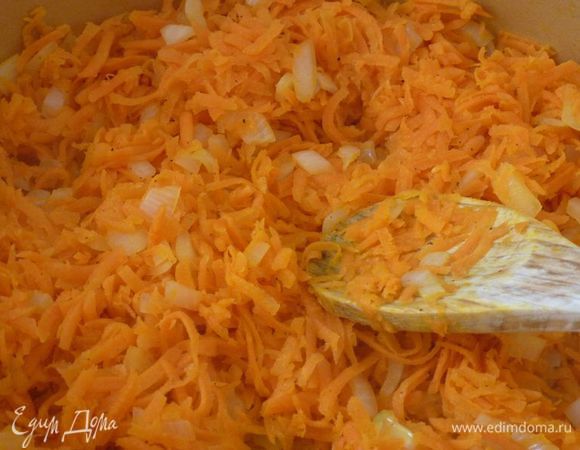 Готовим, помешивая, до мягкости, от 7 до 10 минут.
