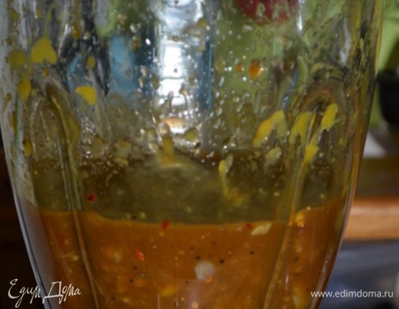 Добавим остальные ингредиенты кроме филе свинины. Пропульсируем до мягкого состояния.