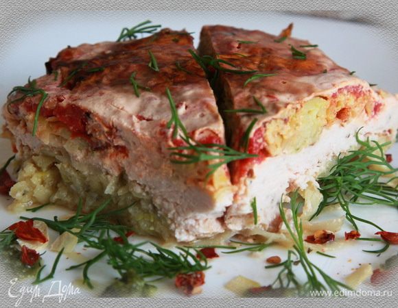 Затем режем на порции и - наслаждаемся! Ну очень вкусно получилось!
Всем приятного аппетита!
С уважением, Елена.