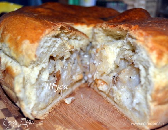 Вот такой высокий и пышный он был горячим. Утром немного осел и устоялся.