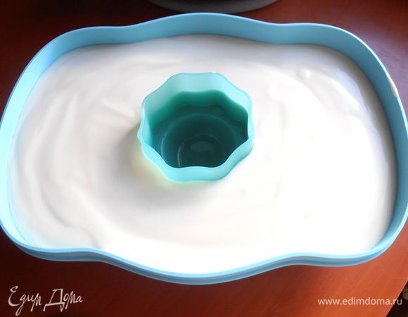 Опять на полчаса в морозилку (для особо нетерпеливых!) или на ночь просто в холодильник...