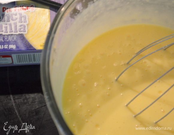 Приготовим ванильный пудинг как указано на упаковке. Не охлаждать.
