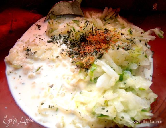 Количество жидкости регулируйте сами..., мне нравятся густые в виде похлёбки)))