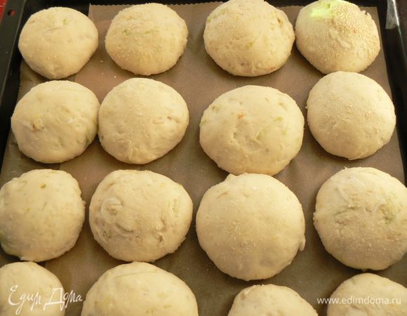 Оставить на 1 час для растойки (прикрыть полотенцем)