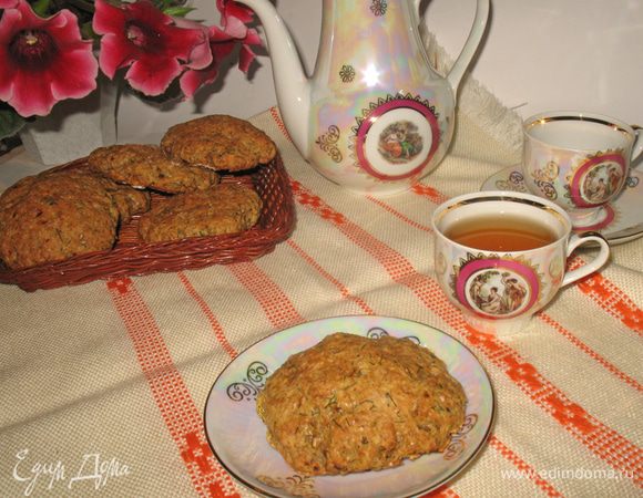 Горячими падаем к чаю. Приятного чаепития!!! 