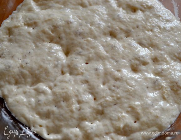 Через указанное время опара увеличится в объеме как минимум вдвое. 