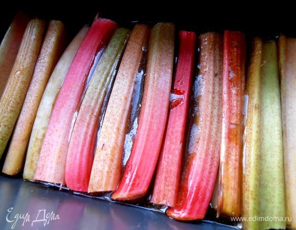 Они полностью утопают в ней... и будет очень вкусно,поверьте!