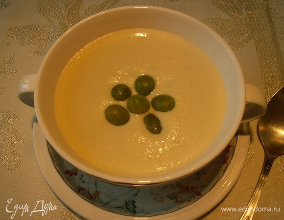  Суп украшаем виноградом. НЕ солим. BUEN PROVECHO! ПРИЯТНОГО АППЕТИТА!