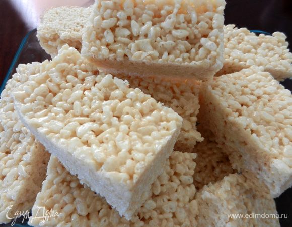 Когда остынет, нарезать прямоугольные или квадратные формы. Лакомство готово.