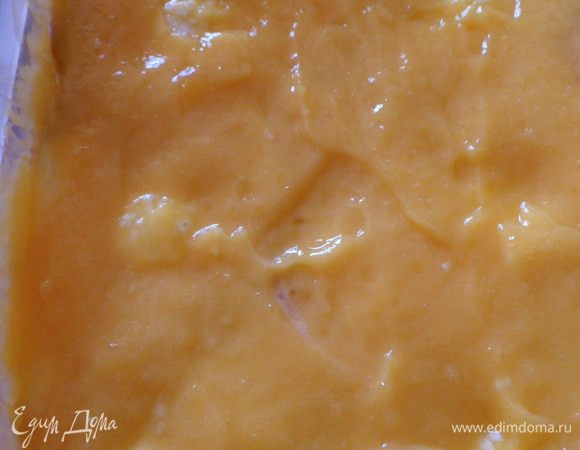 остывшимся манговым желе делаем последний слой и отправляем в морозилку на часа 2-3