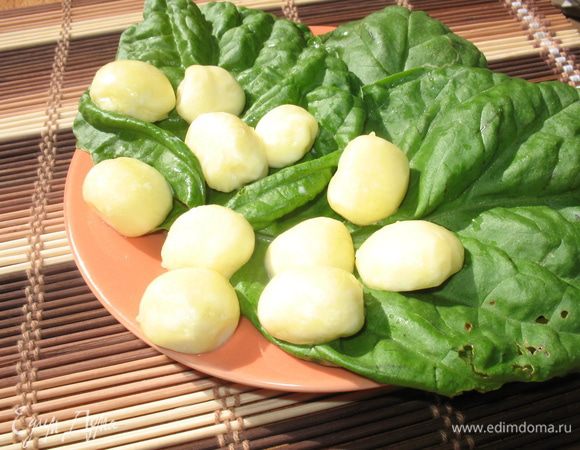 Сразу пробуем, оставшуюся убираем в холодильник, если у вас что то останется.  