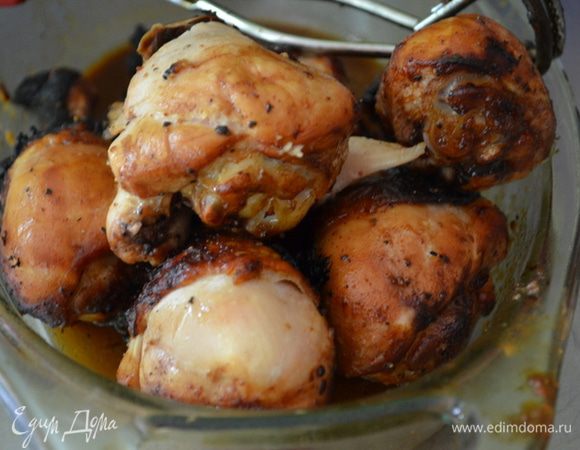 Готовые части подаем к столу с овощами. Приятного аппетита.