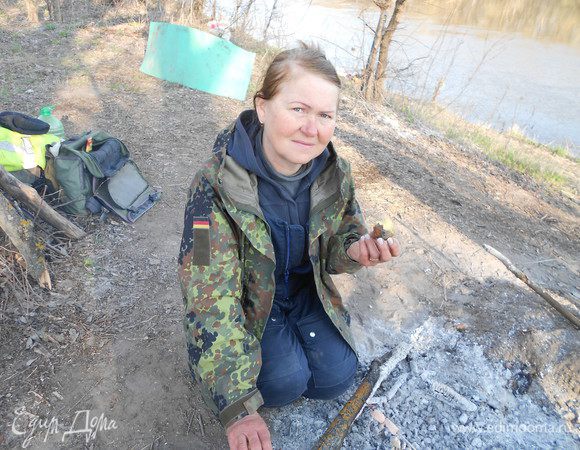  Вкусно, кушаем  картофель с салом. Приятного аппетита!