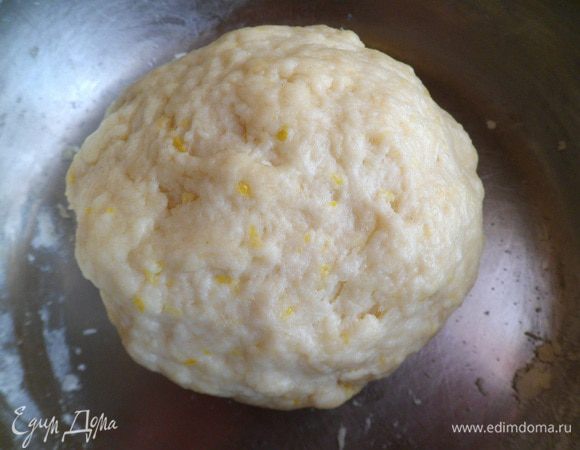 оставляем его отлеживаться в холодильнике,поместив в полиэтилен