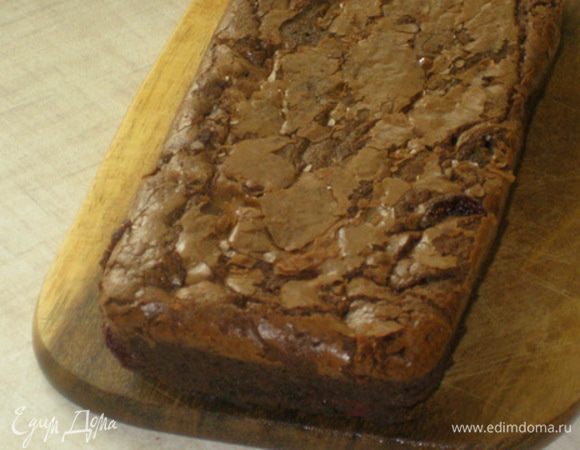 Даём немного остыть и достаём из формы.