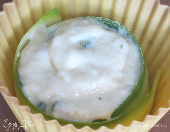 .... и полностью заполнить их тестом.