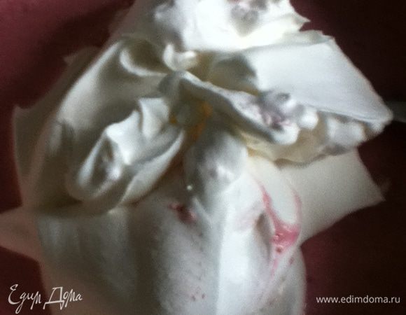 Добавить сливки.