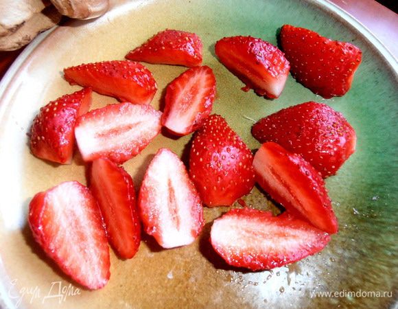 Разрезаем их пополам...