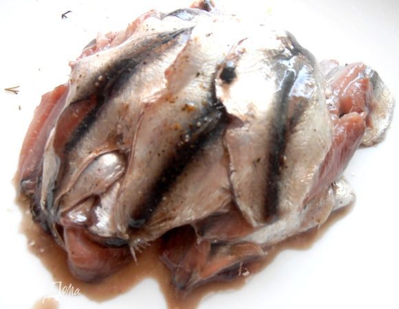 Быстренько очистим,оставив филешки)))