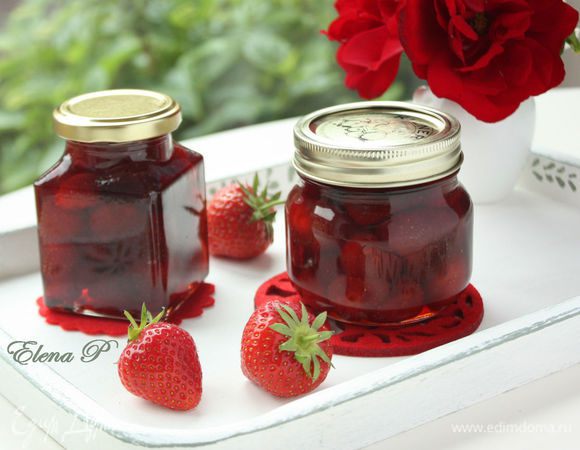 Пеките сконы (см. в моих рецептах + топлёные сливки) и приятного вам чаепития!