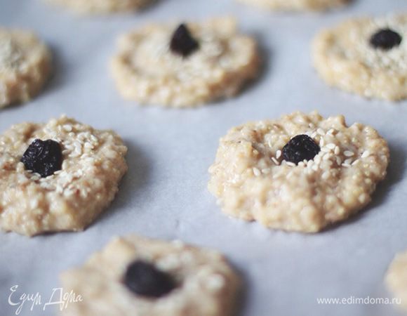 Отправляем в разогретую до 200 градусов духовку.