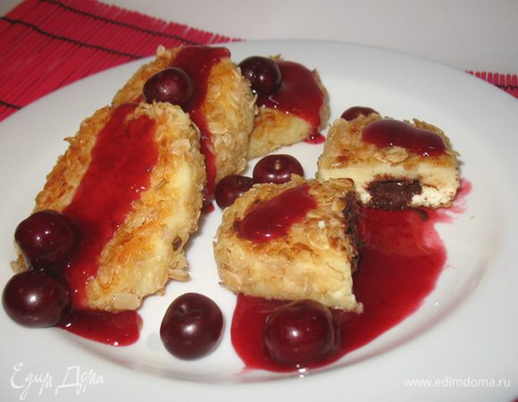  Подаем сырники с соусом. Приятного аппетита!!! 