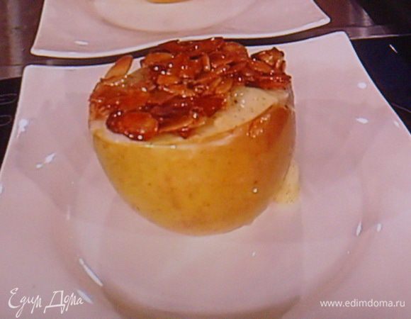  Подавать полностью остывшим или ещё еле тёплым. На любителя. Приятного аппетита !!