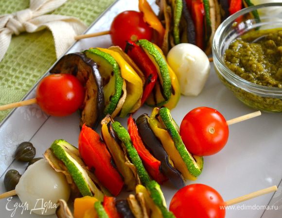 С такими яркими краскам у вас в тарелке летнее настроение вас не покинет! )))  