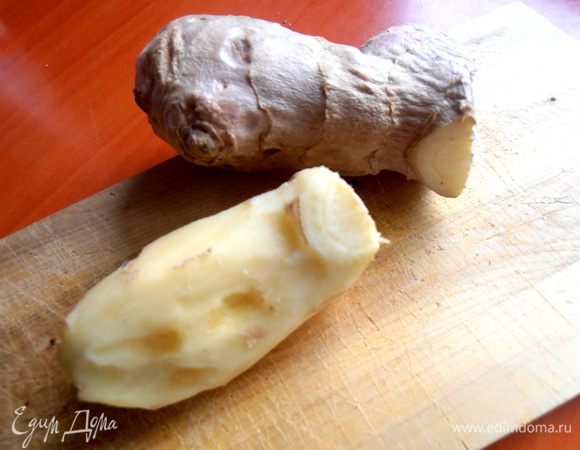 По рецепту нужен сухой имбирь, но я взяла свежий и натёрла кусочек на тёрке...
