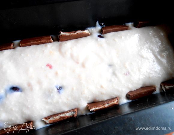 Заполняем светлым слоем...