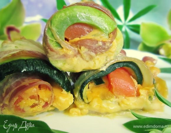 Из готовых  рулетиков вынимаем зубочистки и подаём к столу! Приятного аппетита!