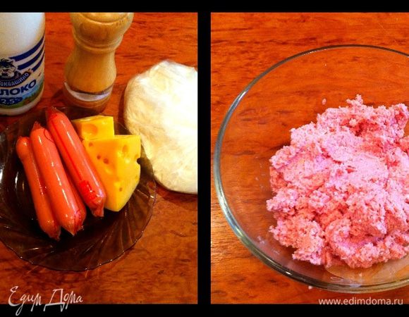 В блендере измельчить сосиски.