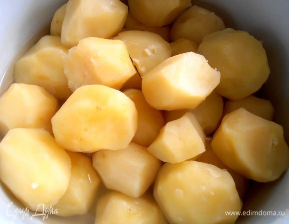 Когда будет готов,сливаем отвар,но не выливаем! У меня вышло ровно 300 мл...