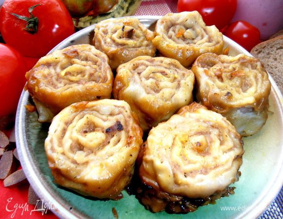 Через полчаса пельмешки в виде розочек готовы!!!