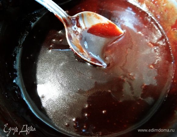 ...Но охладившись, он приобретет кремовую консистенцию и шикарный блеск. 