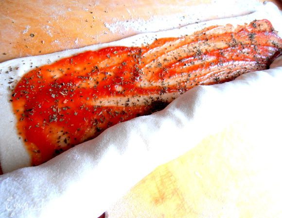 Сворачиваем рулет плотнее...