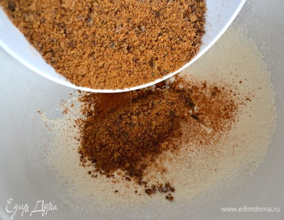 ...сахар. Перемешать.