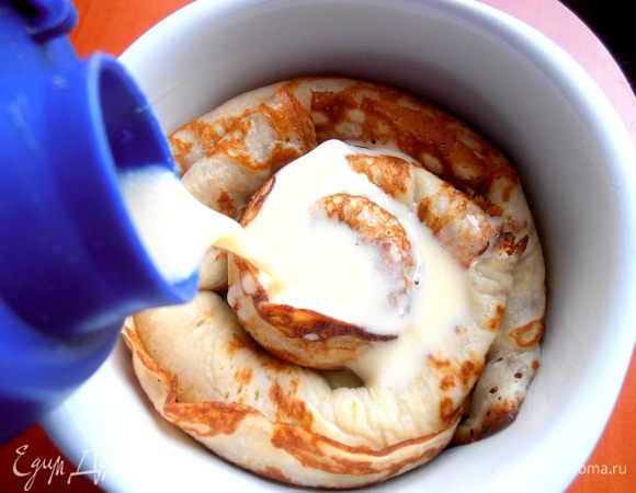 Остальное выливаем в порционную формочку...